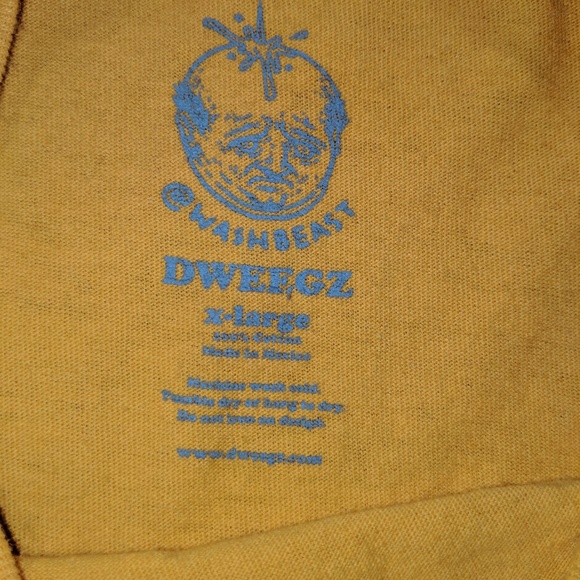 Oversized Yellow Zumiez Tee - Picture 3 of 3